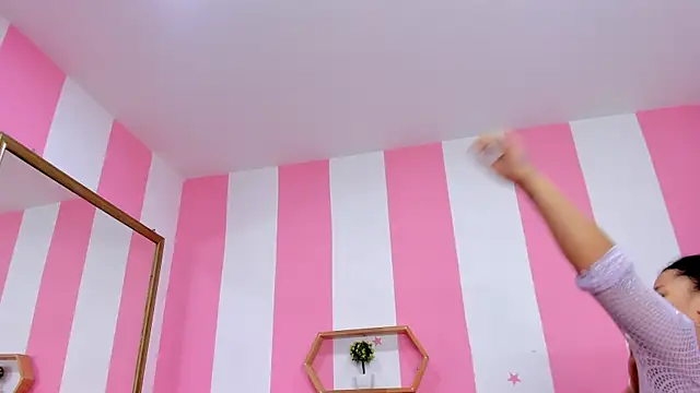 ISABELLA 020 online show from 04.01.26