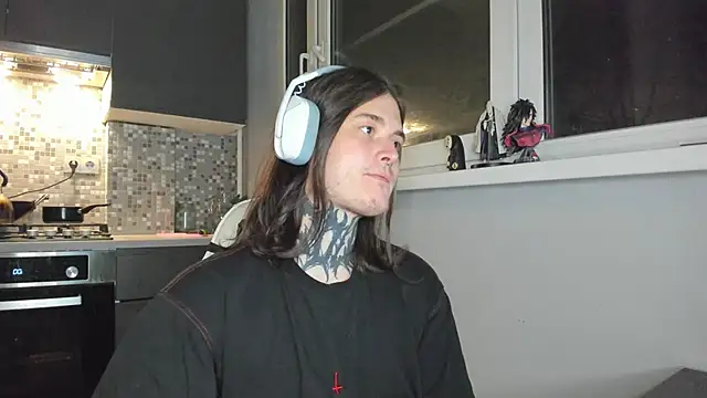  torfin  online show from 03.06.25