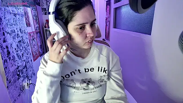 Vallolet Spencer online show from 10.18.25