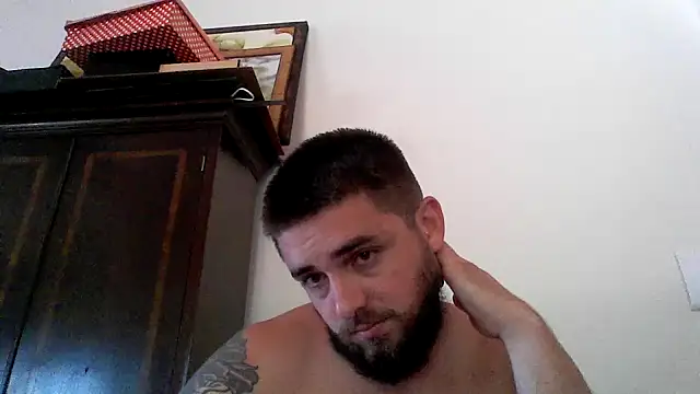 Snapshot of Dat1994 chatting on 02.20.25 Dat1994 online show from 02.20.25