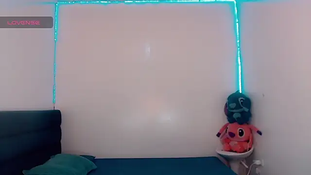  Riannagarcia  online show from 11.05.25