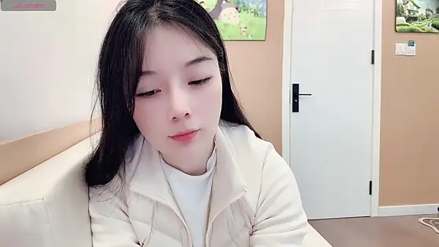 AKiKi711 online show from 02.04.26