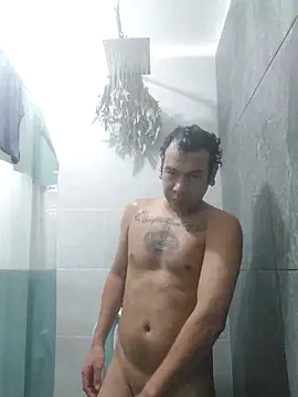 Snapshot of bammbammm chatting on 12.23.24 bammbammm online show from 12.23.24