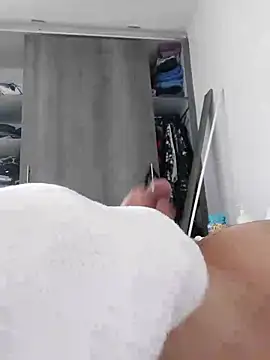 Snapshot of bammbammm chatting on 03.19.25 bammbammm online show from 03.19.25