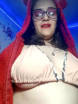 Snapshot of anndreapds chatting on 02.27.26 anndreapds online show from 02.27.26