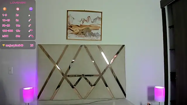 Kylie2211 online show from 09.17.25