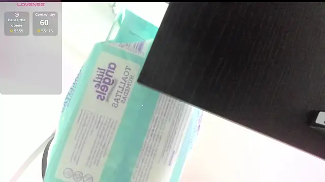 Kylie2211 online show from 02.20.26