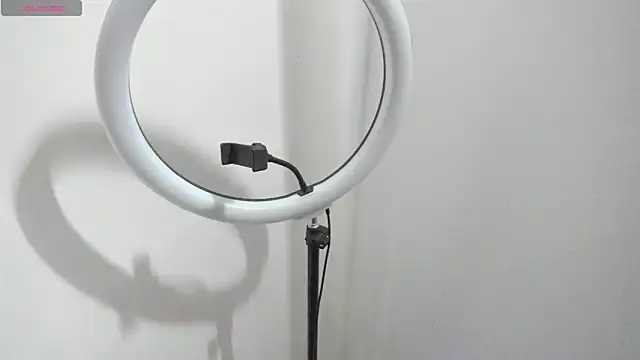 Kylie2211 online show from 05.28.26