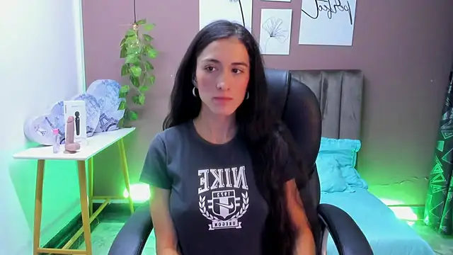 SharonSander online show from 02.02.25