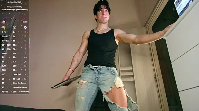 Snapshot of ChristianLevine_ chatting on 01.12.26 ChristianLevine online show from 01.12.26