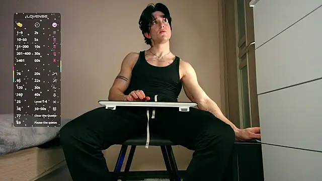 Snapshot of ChristianLevine_ chatting on 02.09.26 ChristianLevine online show from 02.09.26