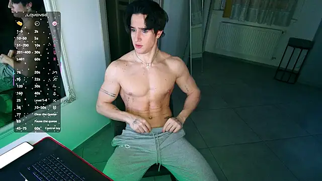 Snapshot of ChristianLevine_ chatting on 02.12.26 ChristianLevine online show from 02.12.26