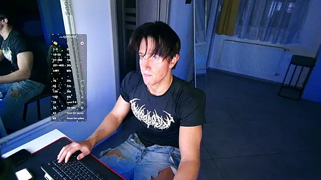 Snapshot of ChristianLevine_ chatting on 04.24.26 ChristianLevine online show from 04.24.26