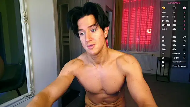 Snapshot of ChristianLevine_ chatting on 04.28.26 ChristianLevine online show from 04.28.26