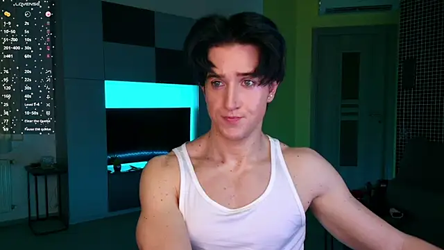 Snapshot of ChristianLevine_ chatting on 05.31.26 ChristianLevine online show from 05.31.26
