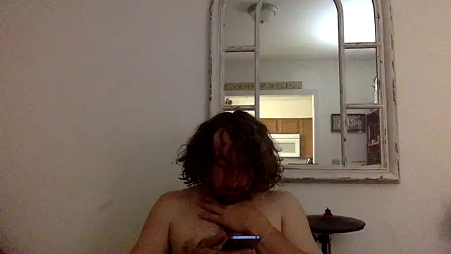 Snapshot of sirchubster chatting on 05.05.26 sirchubster online show from 05.05.26