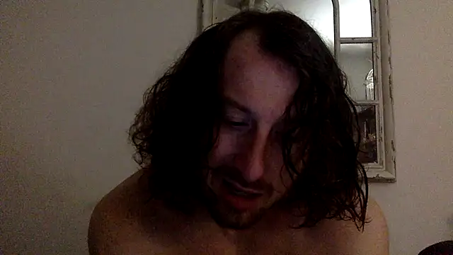 Snapshot of sirchubster chatting on 05.11.26 sirchubster online show from 05.11.26