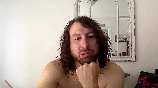 Snapshot of sirchubster chatting on 06.02.26 sirchubster online show from 06.02.26