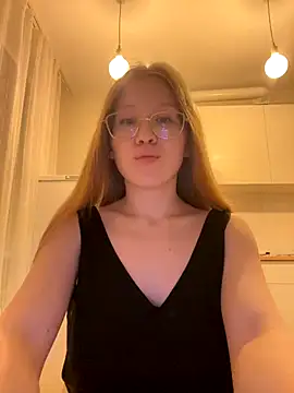 Eva Weyne online show from 09.15.25