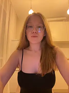 Eva Weyne online show from 09.24.25