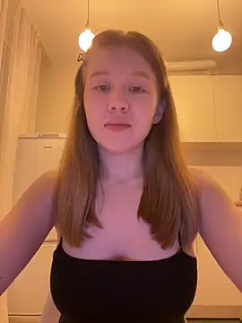 Eva Weyne online show from 04.16.26