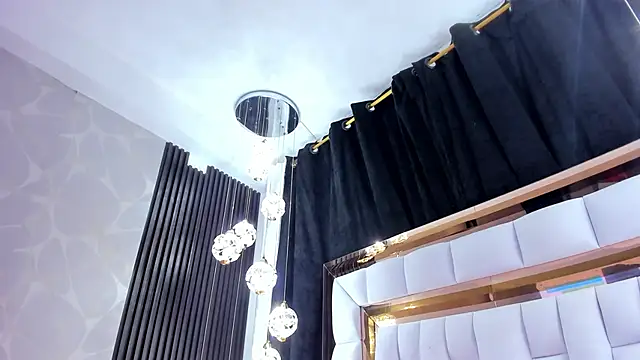 SarayRoyse online show from 10.01.25