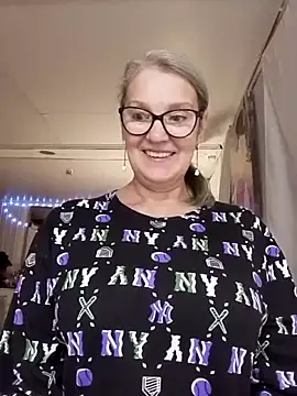 irinamaux online show from 12.03.25