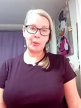 irinamaux online show from 02.28.26