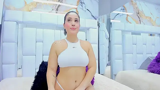 emily madrid online show from 01.31.25