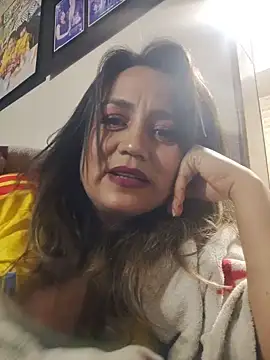 Snapshot of silvana_queen07 chatting on 07.04.26 silvana queen07 online show from 07.04.26