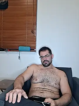 Snapshot of Zander823 chatting on 02.14.26 Zander823 online show from 02.14.26