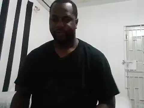 Bighood T online show from 01.02.25