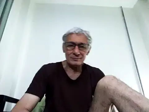 Snapshot of BIGUNCUTHARDCOCK chatting on 03.09.25 BIGUNCUTHARDCOCK online show from 03.09.25