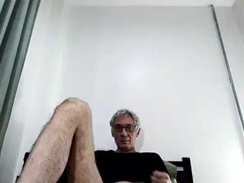 Snapshot of BIGUNCUTHARDCOCK chatting on 03.21.25 BIGUNCUTHARDCOCK online show from 03.21.25