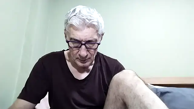 BIGUNCUTHARDCOCK online show from 10.31.25