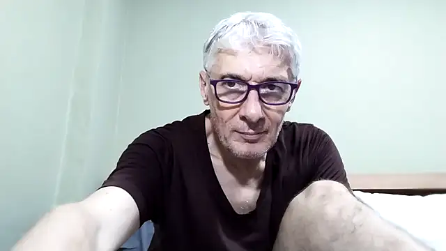 BIGUNCUTHARDCOCK online show from 11.13.25