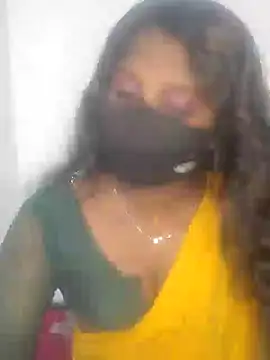 Snapshot of tamilachi4u chatting on 12.11.24 tamilachi4u online show from 12.11.24