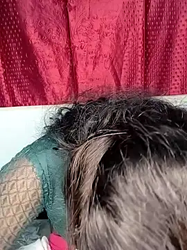 Snapshot of tamilachi4u chatting on 12.29.24 tamilachi4u online show from 12.29.24