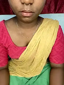 Snapshot of tamilachi4u chatting on 01.04.25 tamilachi4u online show from 01.04.25