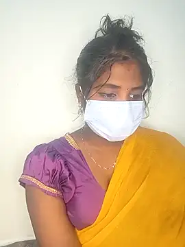 Snapshot of tamilachi4u chatting on 03.09.25 tamilachi4u online show from 03.09.25