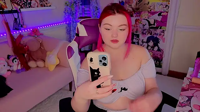 Snapshot of Unholy_Lady chatting on 09.18.25 Unholy Lady online show from 09.18.25