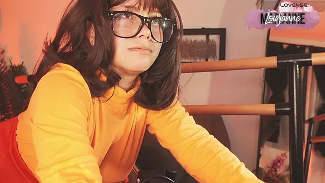 loIijanne online show from 12.04.24