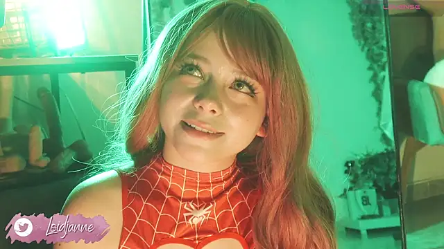 loIijanne online show from 09.10.25