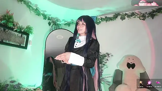 Snapshot of loIijanne chatting on 06.29.26 loIijanne online show from 06.29.26