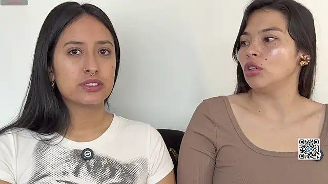 2SummerLove1 online show from 04.17.26