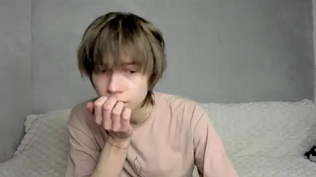 Makentoshi  online show from 11.21.25