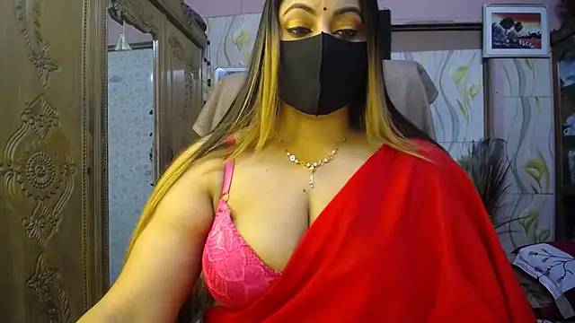 Snapshot of SohanaSabaSexy chatting on 01.31.26 SohanaSabaSexy online show from 01.31.26