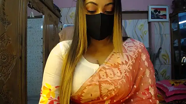 Snapshot of SohanaSabaSexy chatting on 02.09.26 SohanaSabaSexy online show from 02.09.26