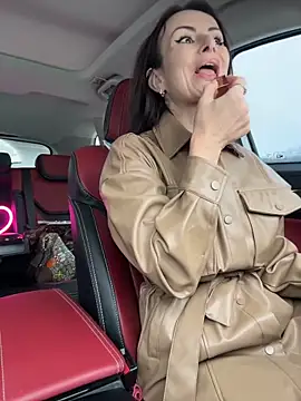 Snapshot of _AHHA_ chatting on 02.07.26 AHHA online show from 02.07.26