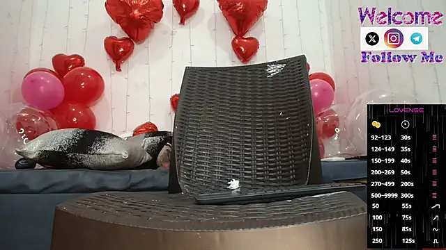 SofiaMadisson online show from 02.08.25